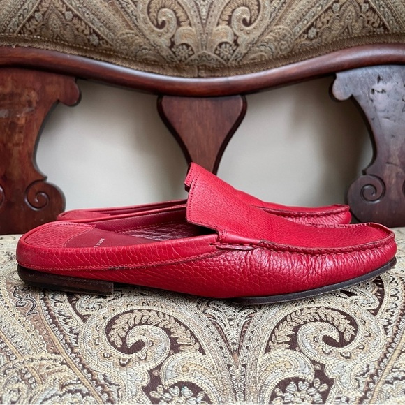 Burberry Hand Made Red Leather Slip On Squared Toe Mules Flats Shoes Size 7 - Picture 12 of 13